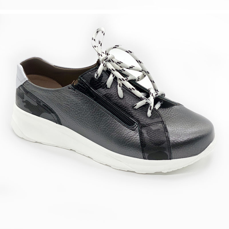 Кроссовки Luomma женские LM-708.048 никель