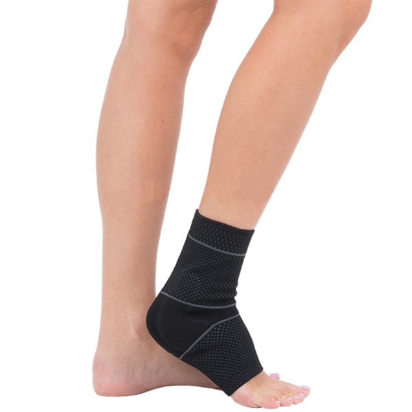 Бандаж на голеностопный сустав Тривес Т.46.10.