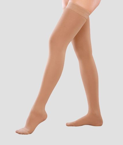 Чулки компрессионные VENOTEKS женские (26-32 мм.рт.ст.) плотные арт.2C214